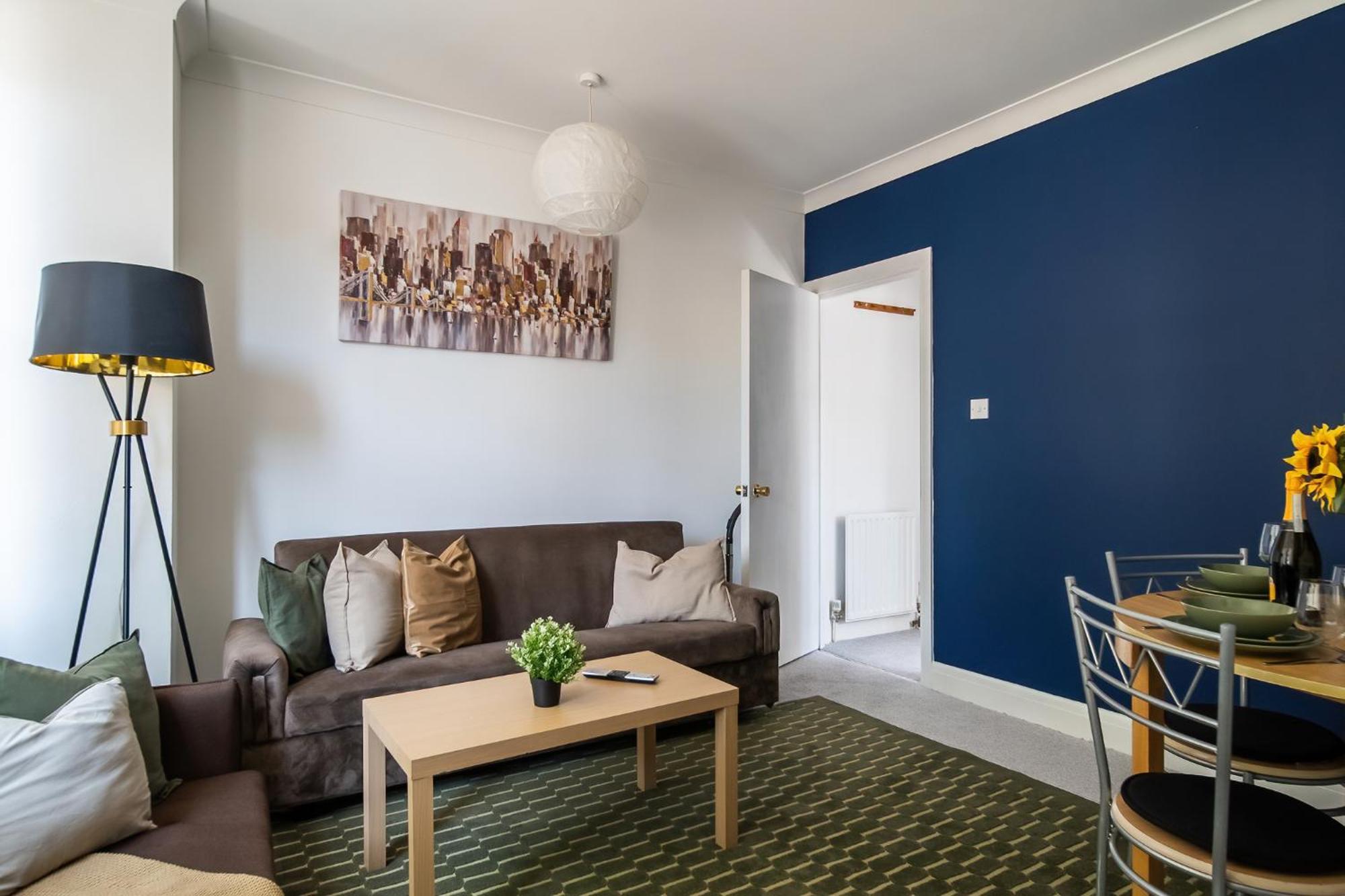 Gorgeous 2Bed Apartment In Fulham, Лондон Екстериор снимка